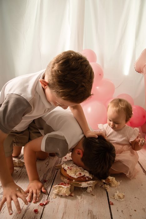 Cake Smash by Fox Photo, Portlaoise